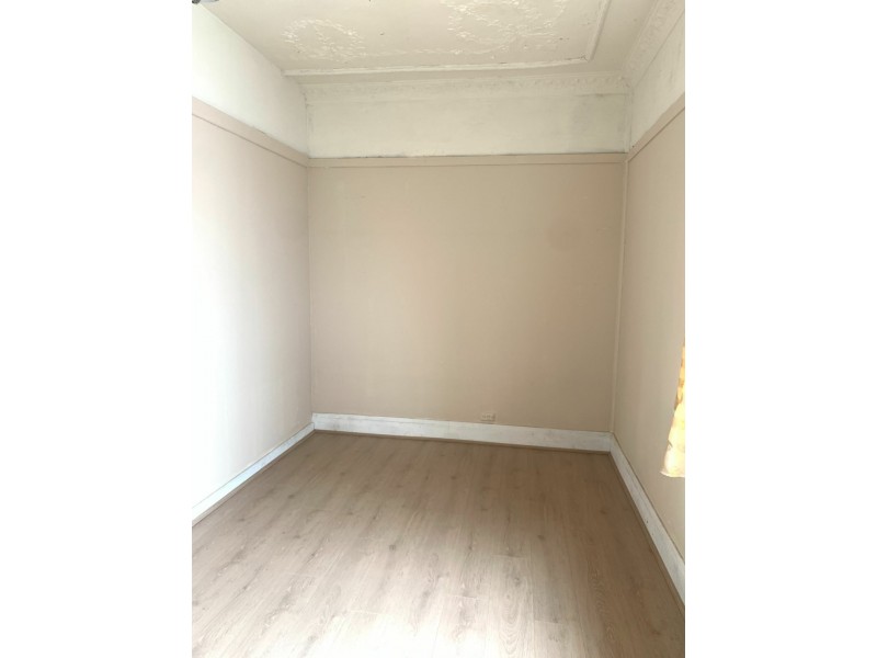 284 Fairfield Street, Fairfield NSW 2165