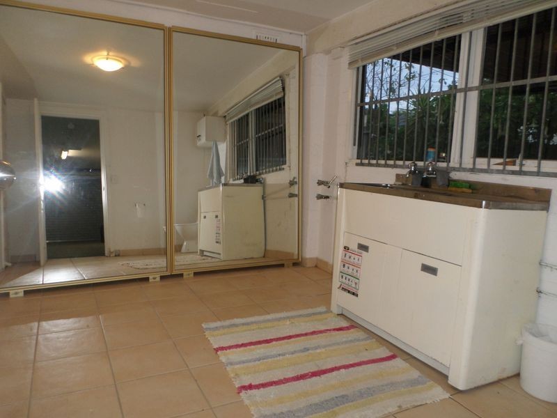 1 MOUNTAIN CRES, Mount Pritchard NSW 2170