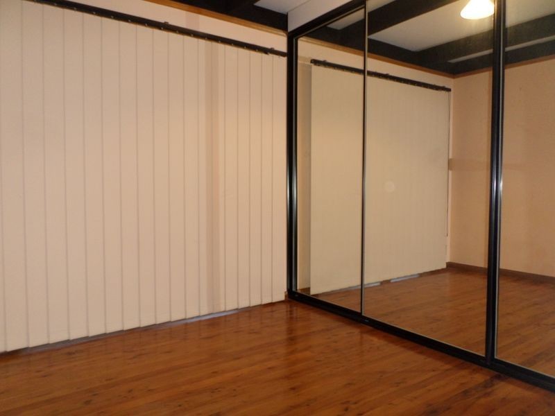 1 MOUNTAIN CRES, Mount Pritchard NSW 2170
