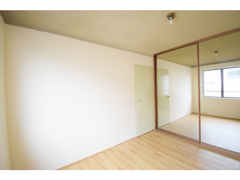 9/32 Hill Street, Cabramatta NSW 2166