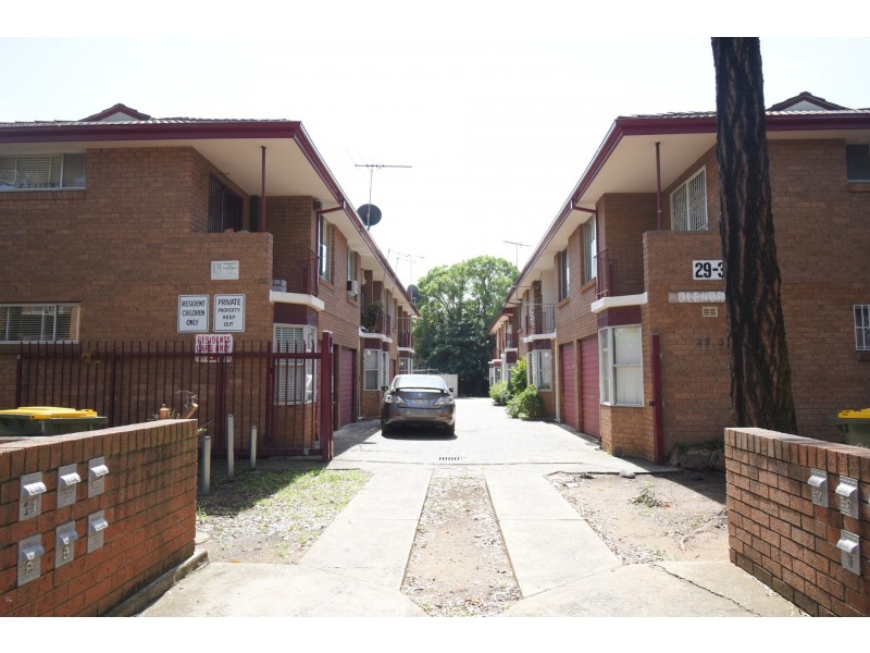 1/29-31 Mcburney Road, Cabramatta NSW 2166