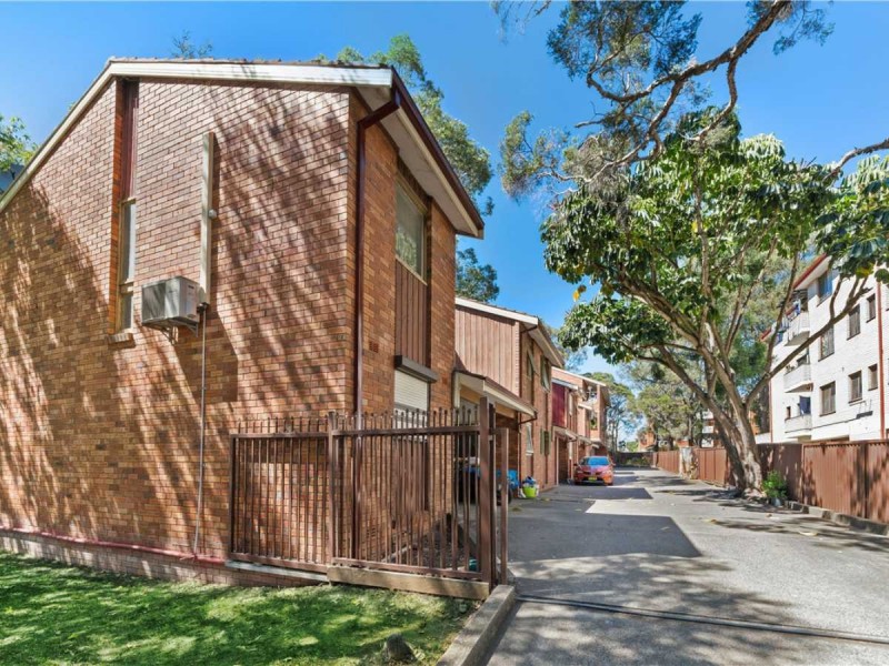 6/68 Hughes Street, Cabramatta NSW 2166