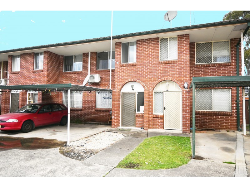 9/112 Wattle Avenue, Carramar NSW 2163