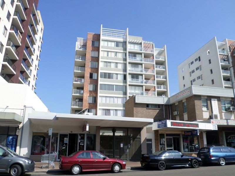 706/13 Spencer Street, Fairfield NSW 2165