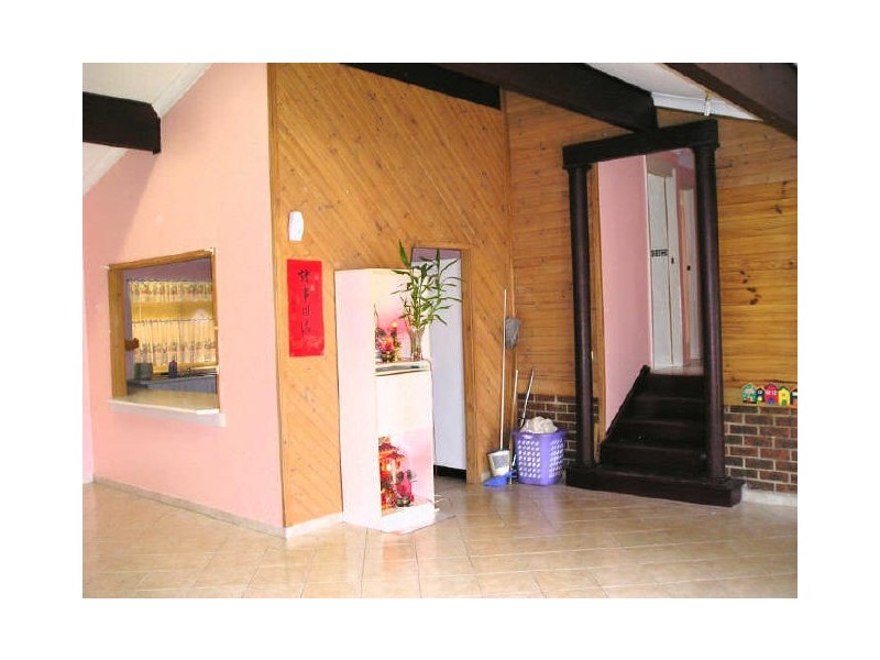 Greenfield Park NSW 2176