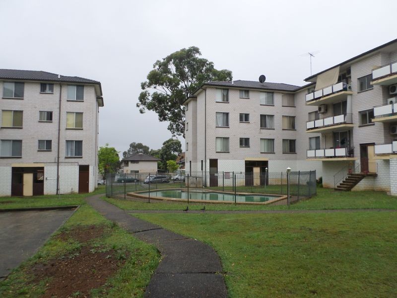 25/118 LONGFIELD ST, Cabramatta NSW 2166