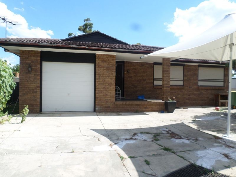 22 Fraser Road, Canley Vale NSW 2166