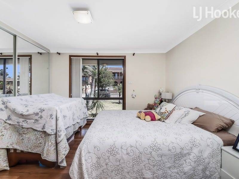 7 Footscray Street, St Johns Park NSW 2176