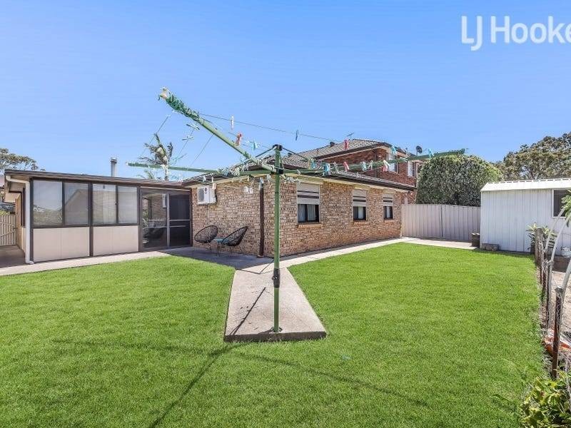 7 Footscray Street, St Johns Park NSW 2176