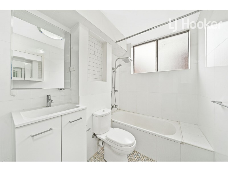 Unit 18/89 Hughes St, Cabramatta NSW 2166