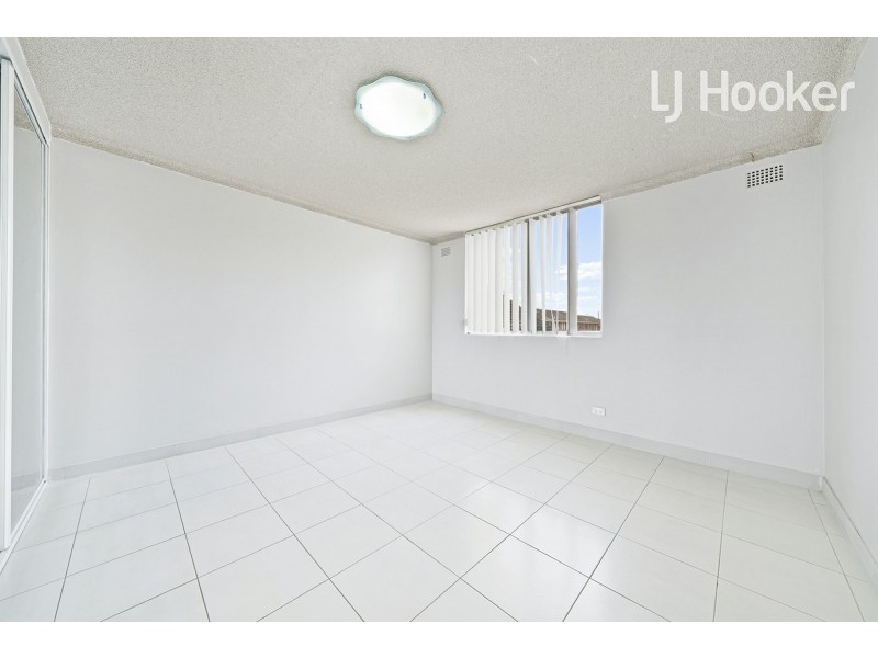 Unit 18/89 Hughes St, Cabramatta NSW 2166