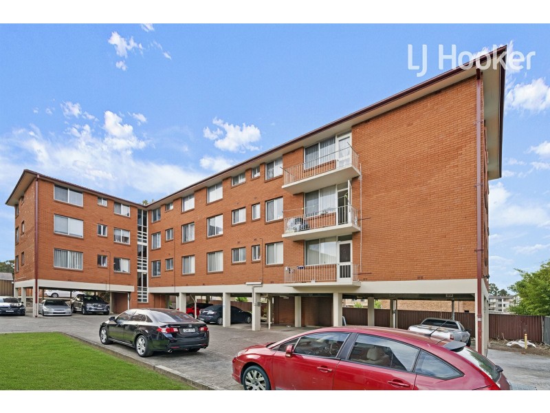 Unit 18/89 Hughes St, Cabramatta NSW 2166