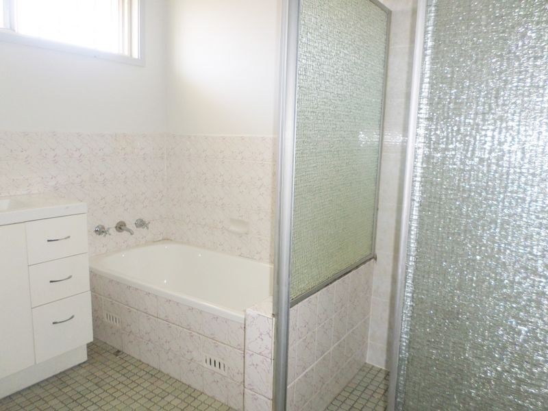 4 Cayley Place, Cabramatta NSW 2166