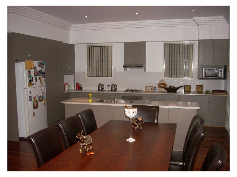 27 Hannan Place, Prairiewood NSW 2176