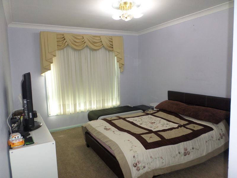 12A Roland Avenue, Liverpool NSW 2170