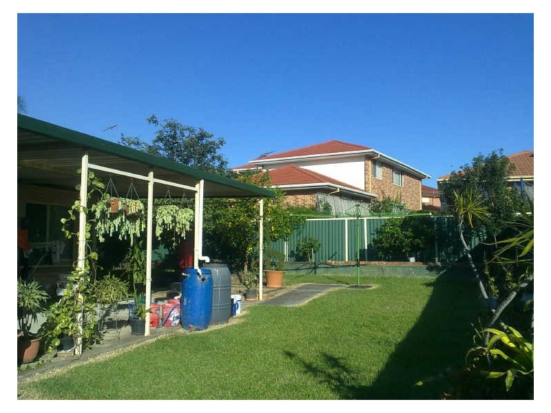 28 Lord Howe Drive, Green Valley NSW 2168