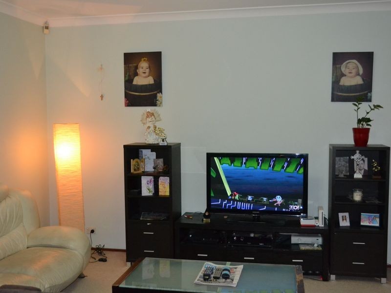 28 Lord Howe Drive, Green Valley NSW 2168