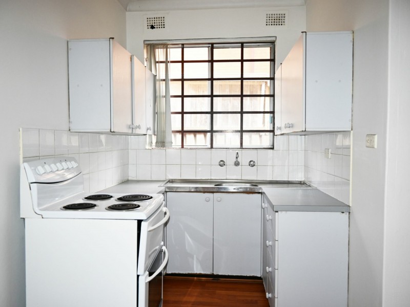 8/106 Longfield Street, Cabramatta NSW 2166