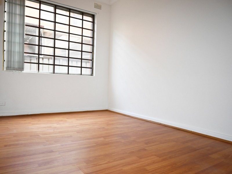 8/106 Longfield Street, Cabramatta NSW 2166