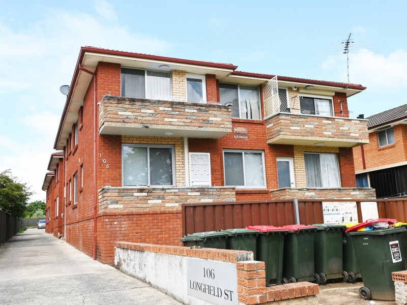 8/106 Longfield Street, Cabramatta NSW 2166