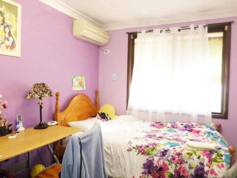 27 Humphries Road, Wakeley NSW 2176