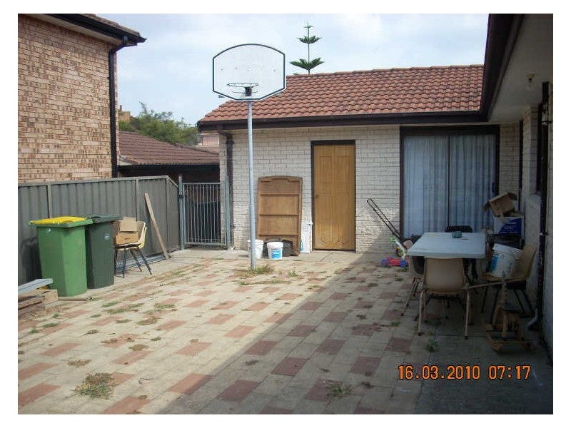 29 Glen Logan Road, Bossley Park NSW 2176