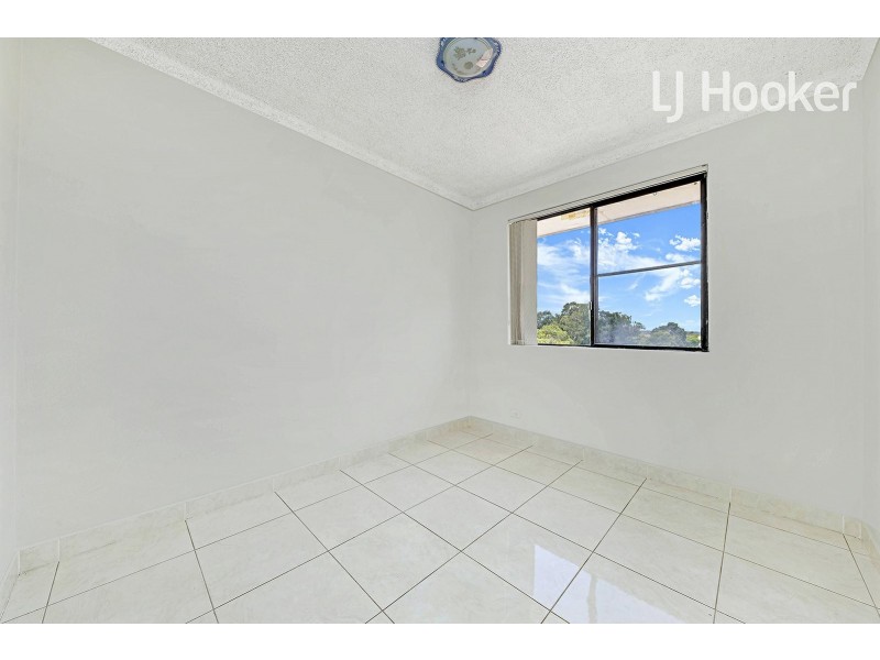 12/60 Hughes St, Cabramatta NSW 2166