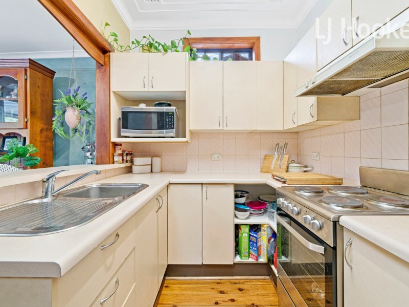 28 Knight St, Lansvale NSW 2166