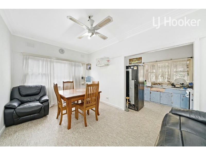 16 Ligar Street, Fairfield Heights NSW 2165