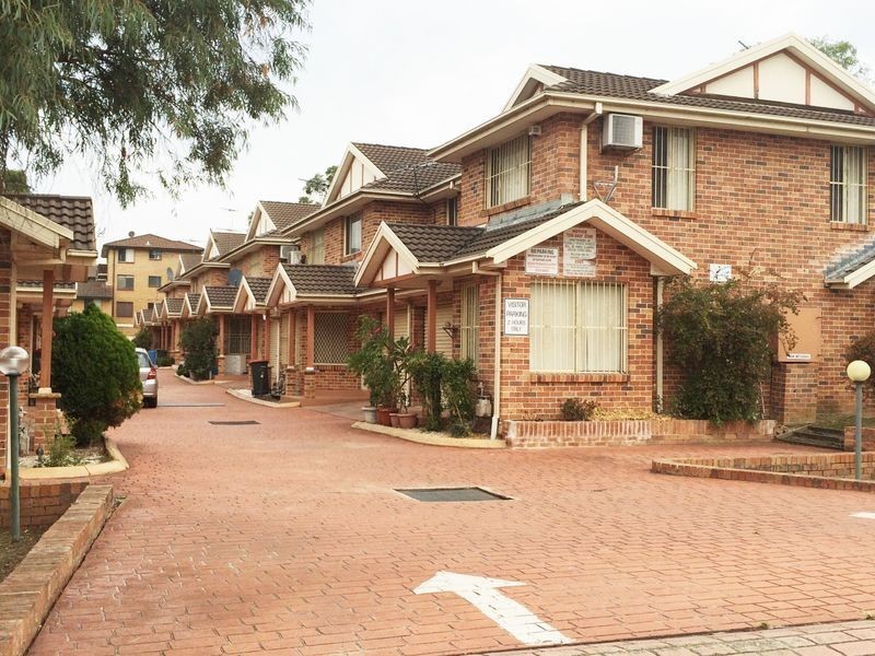 10/32 ST JOHNS ROAD, Cabramatta NSW 2166