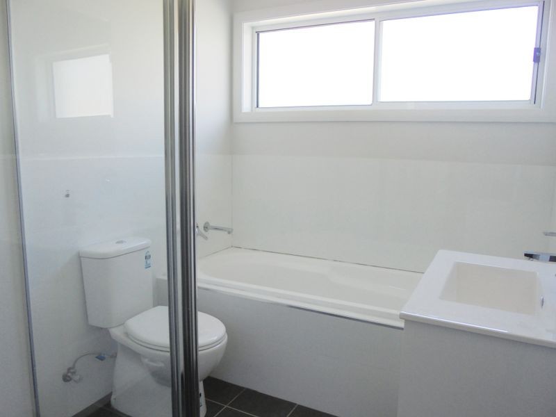 1/1 Rundle Street, Green Valley NSW 2168