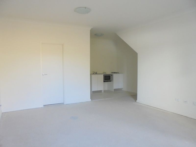 51 Bonnyrigg Ave, Bonnyrigg NSW 2177