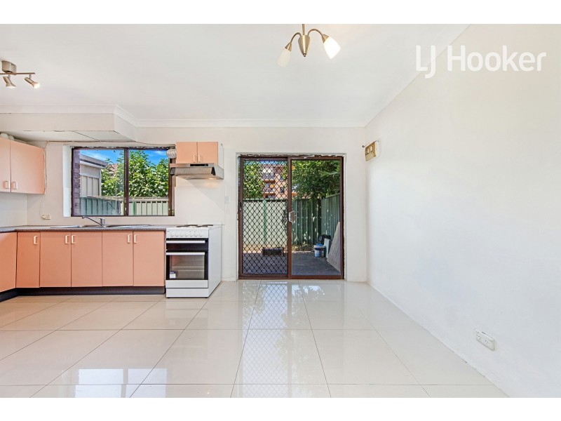 4/38 Pevensey St, Canley Vale NSW 2166