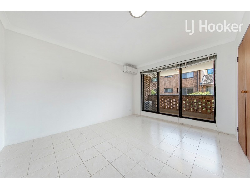 4/38 Pevensey St, Canley Vale NSW 2166