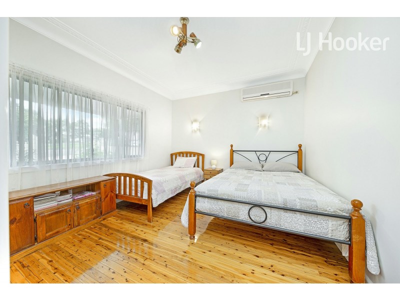 32 Bowden St, Cabramatta NSW 2166