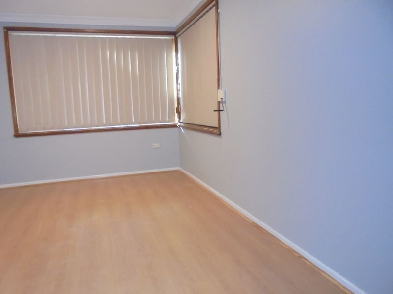 4 Jocarm St, Condell Park NSW 2200