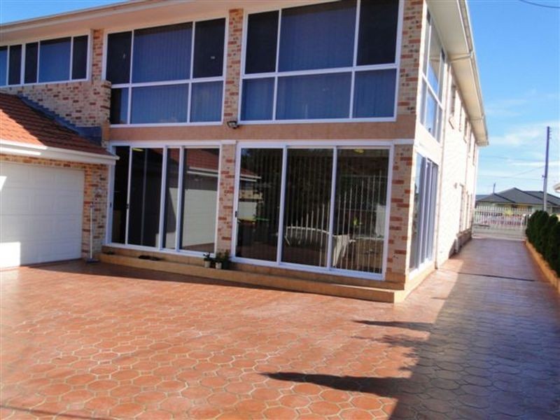 Moorebank NSW 2170