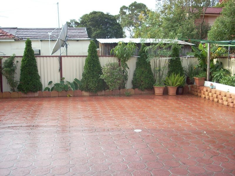 Moorebank NSW 2170
