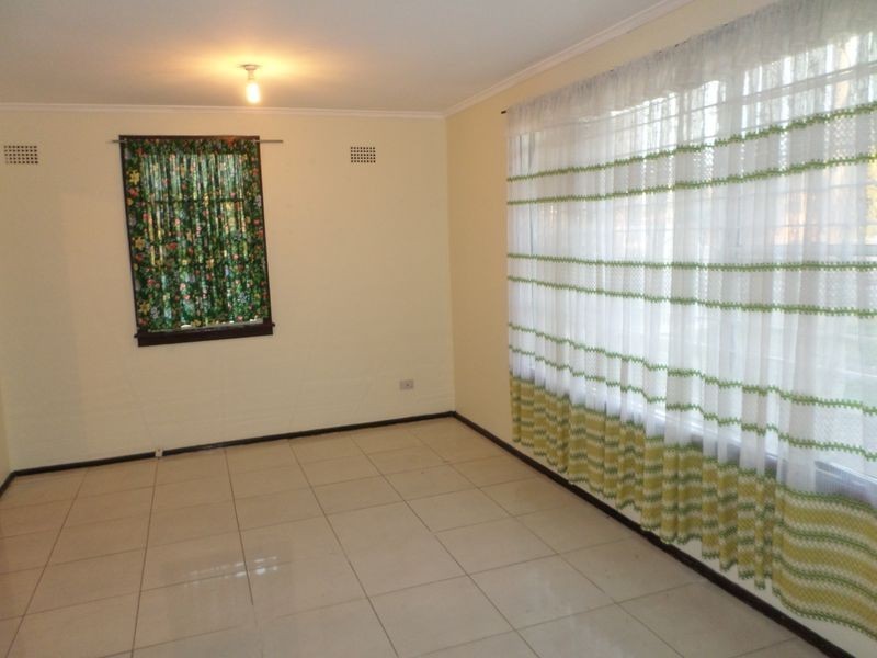 12 Welwyn  Road, Canley Heights NSW 2166