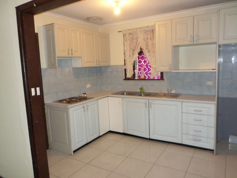 12 Welwyn  Road, Canley Heights NSW 2166