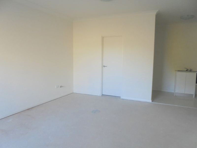 7/51 Bonnyrigg Ave, Bonnyrigg NSW 2177