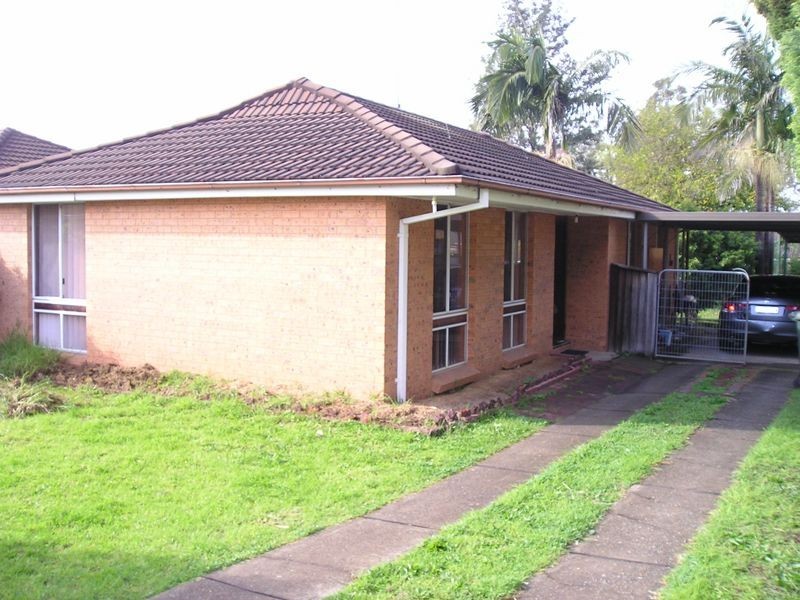 Edensor Park NSW 2176