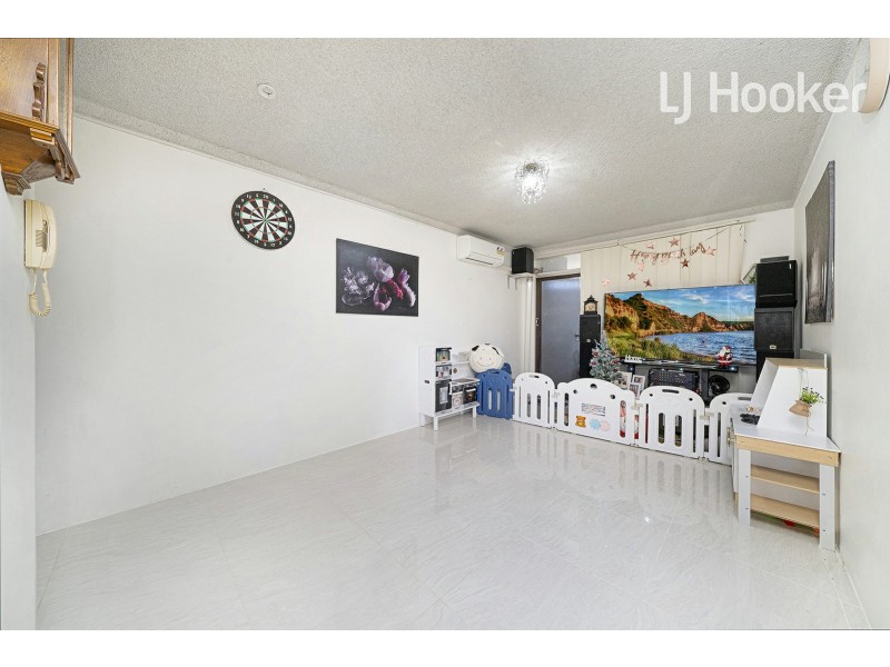 13/7 Pevensey St, Canley Vale NSW 2166