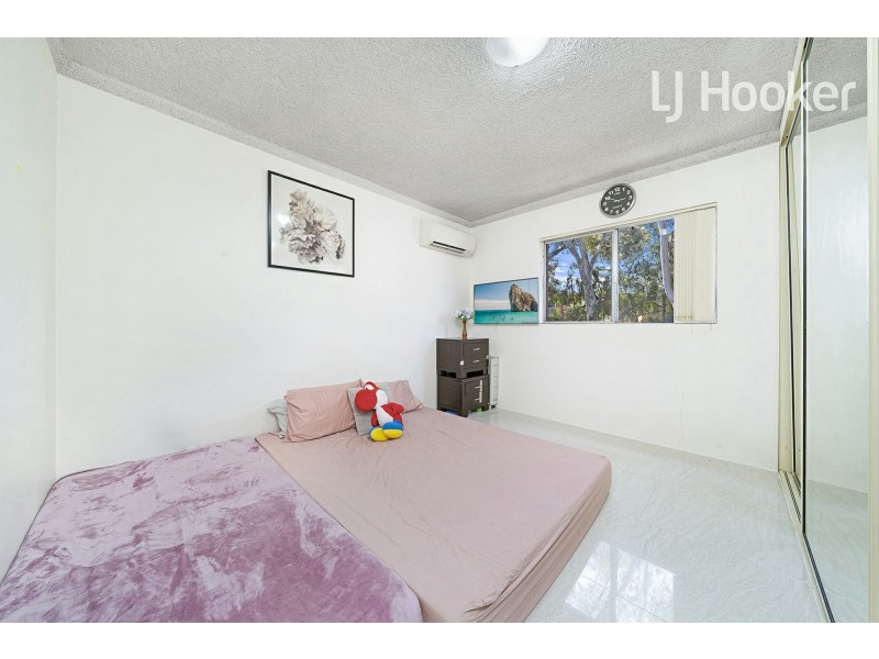 13/7 Pevensey St, Canley Vale NSW 2166