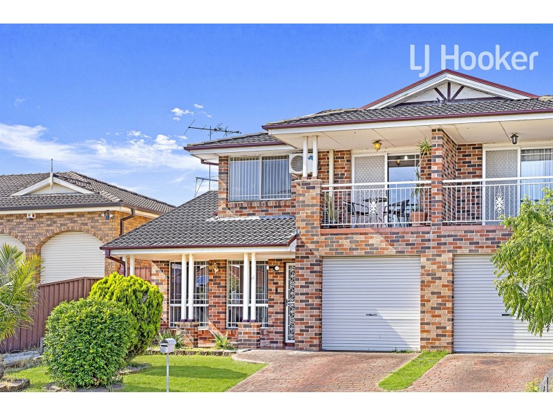 11 Angelina Cr, Cabramatta NSW 2166