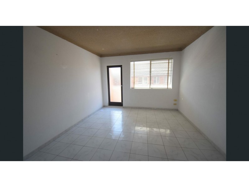 2/12 Hill Street, Cabramatta NSW 2166