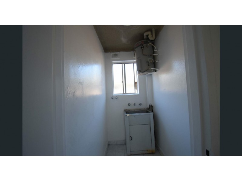 2/12 Hill Street, Cabramatta NSW 2166