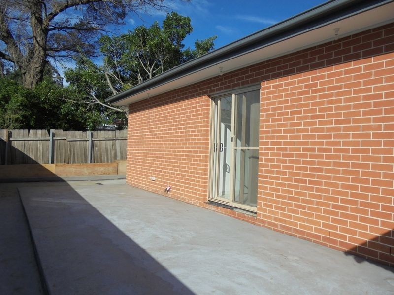 8A Shackel St, Old Guildford NSW 2161