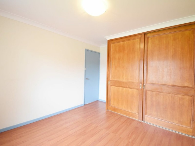 7 Swan Circuit, Green Valley NSW 2168