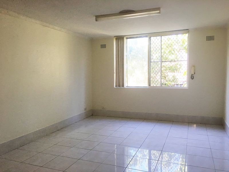 1/26 McBurney Road, Cabramatta NSW 2166